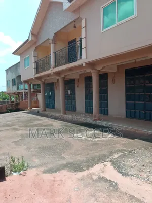 1bdrm Apartment in West Hills Mall Area for rent