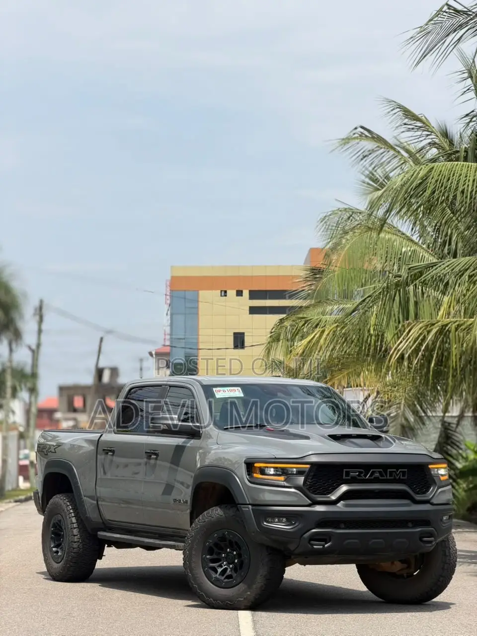 RAM 1500 TRX Crew Cab 4WD SB 2023 Gray
