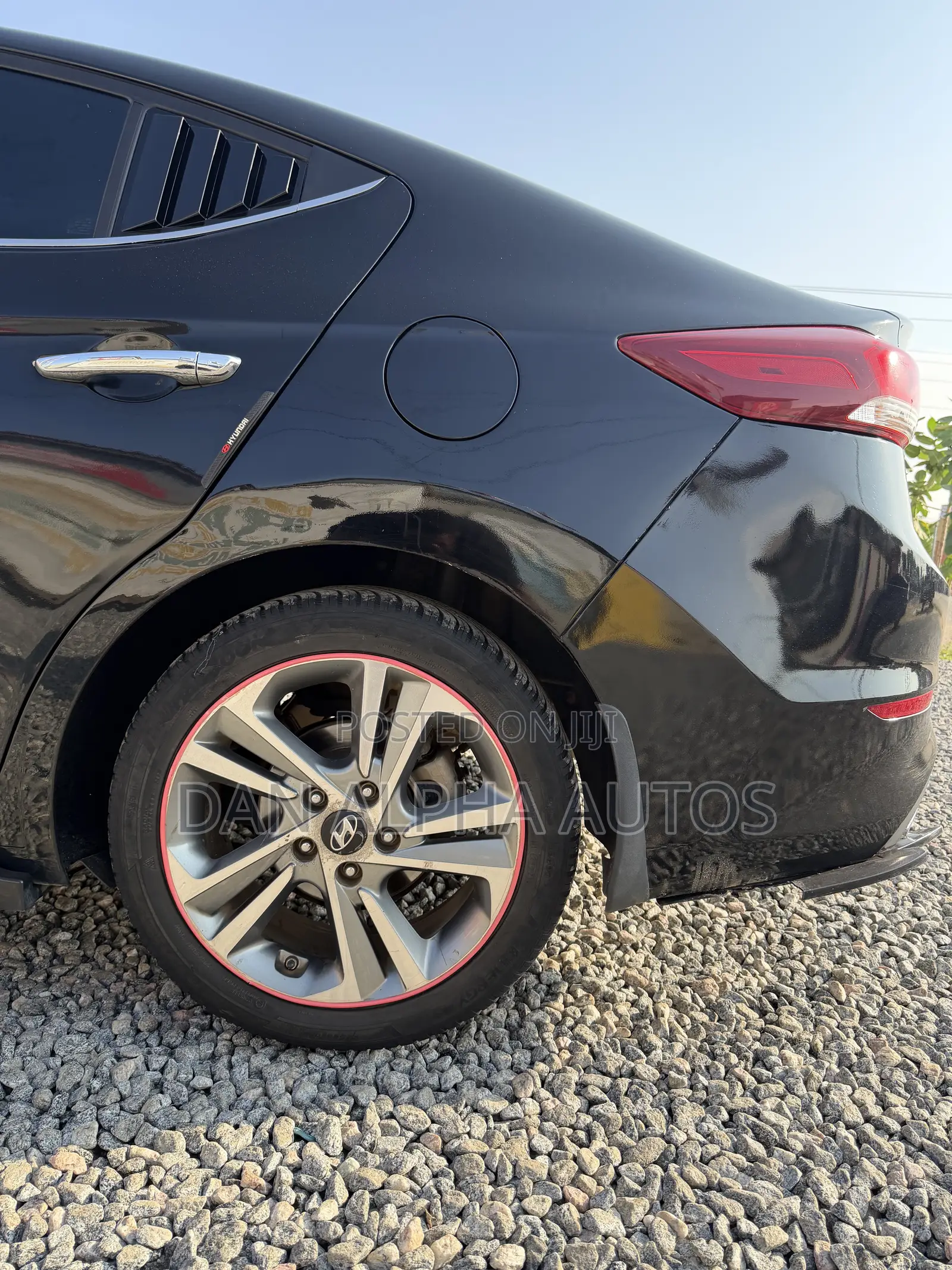 Hyundai Elantra Limited 2018 Black