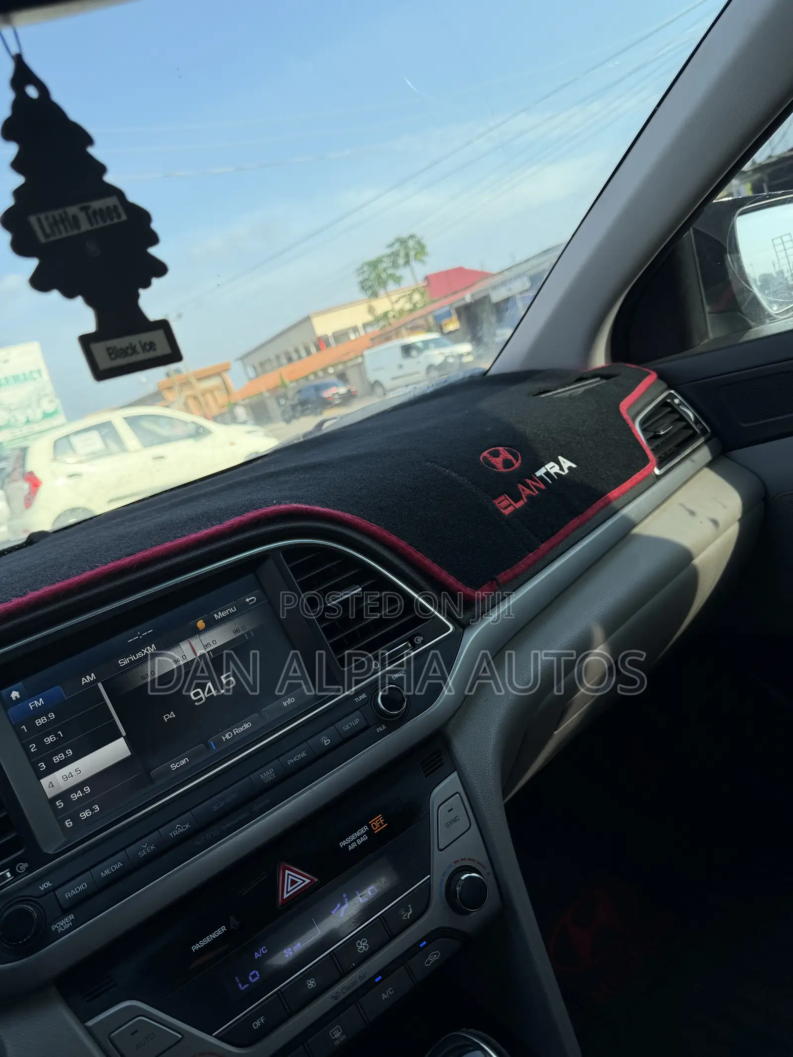 Hyundai Elantra Limited 2018 Black