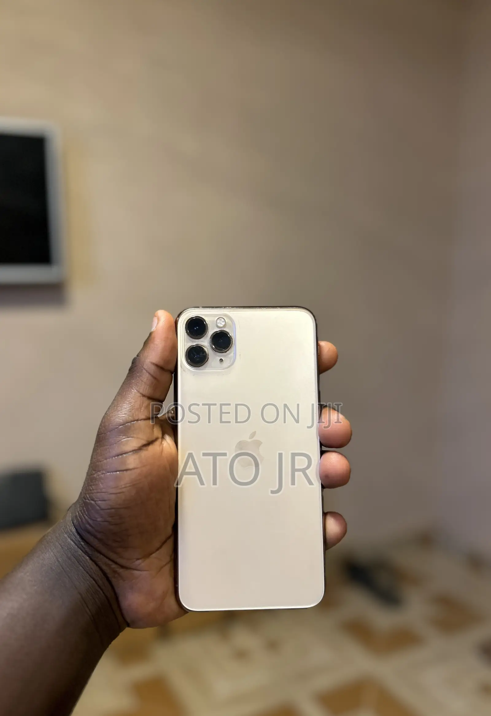 Apple iPhone 11 Pro Max 64 GB Gold