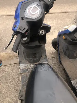Yamaha 2025 Blue