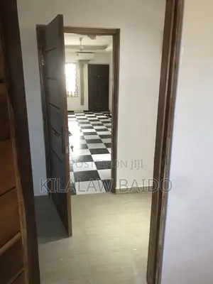2bdrm Apartment in Lake Side Estate for rent