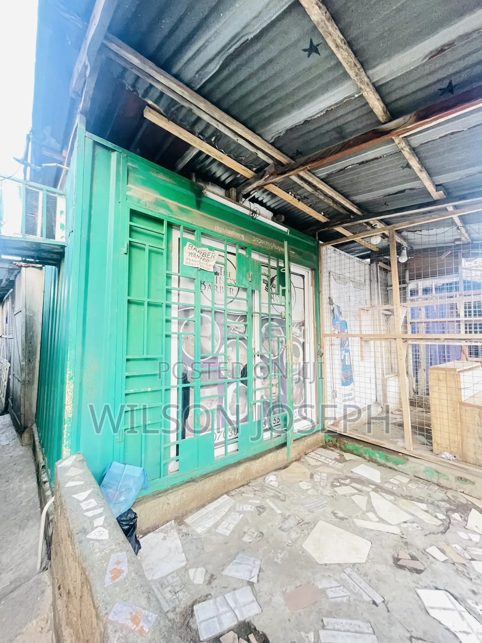 Double Container Shop