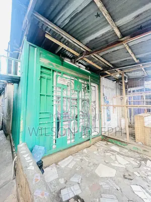 Double Container Shop