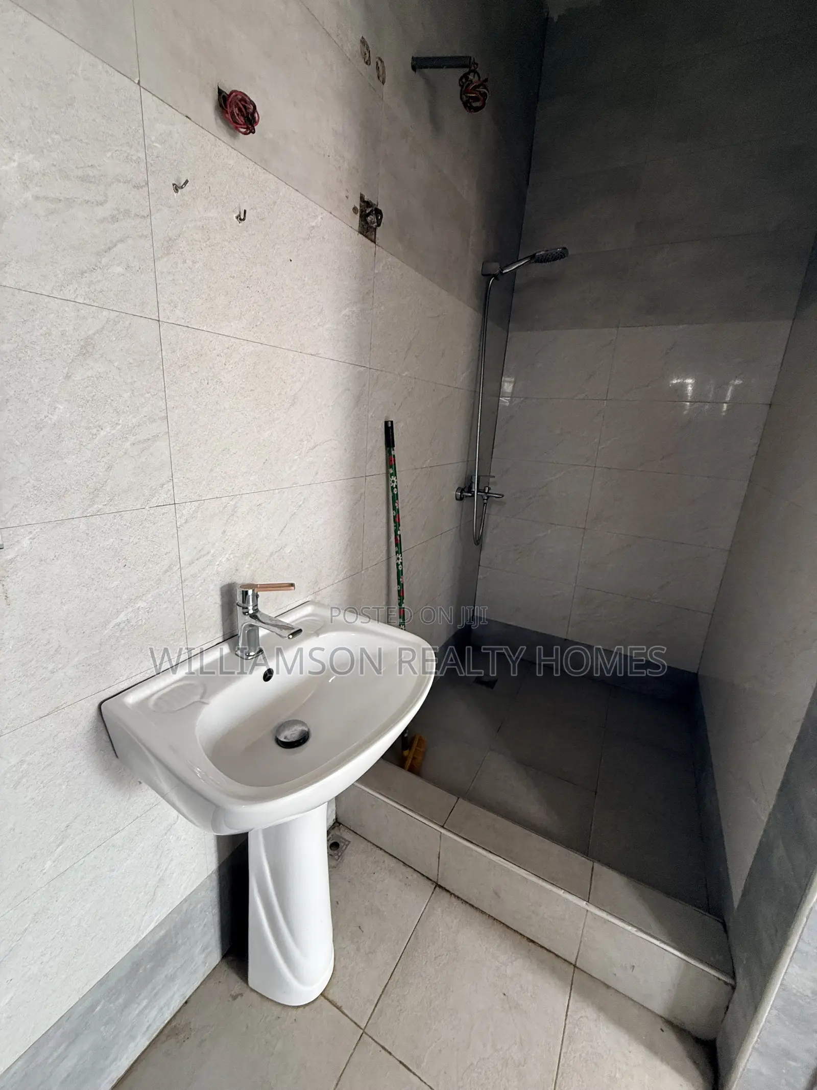 2bdrm Apartment in Hfc Estate Area, Spintex for rent