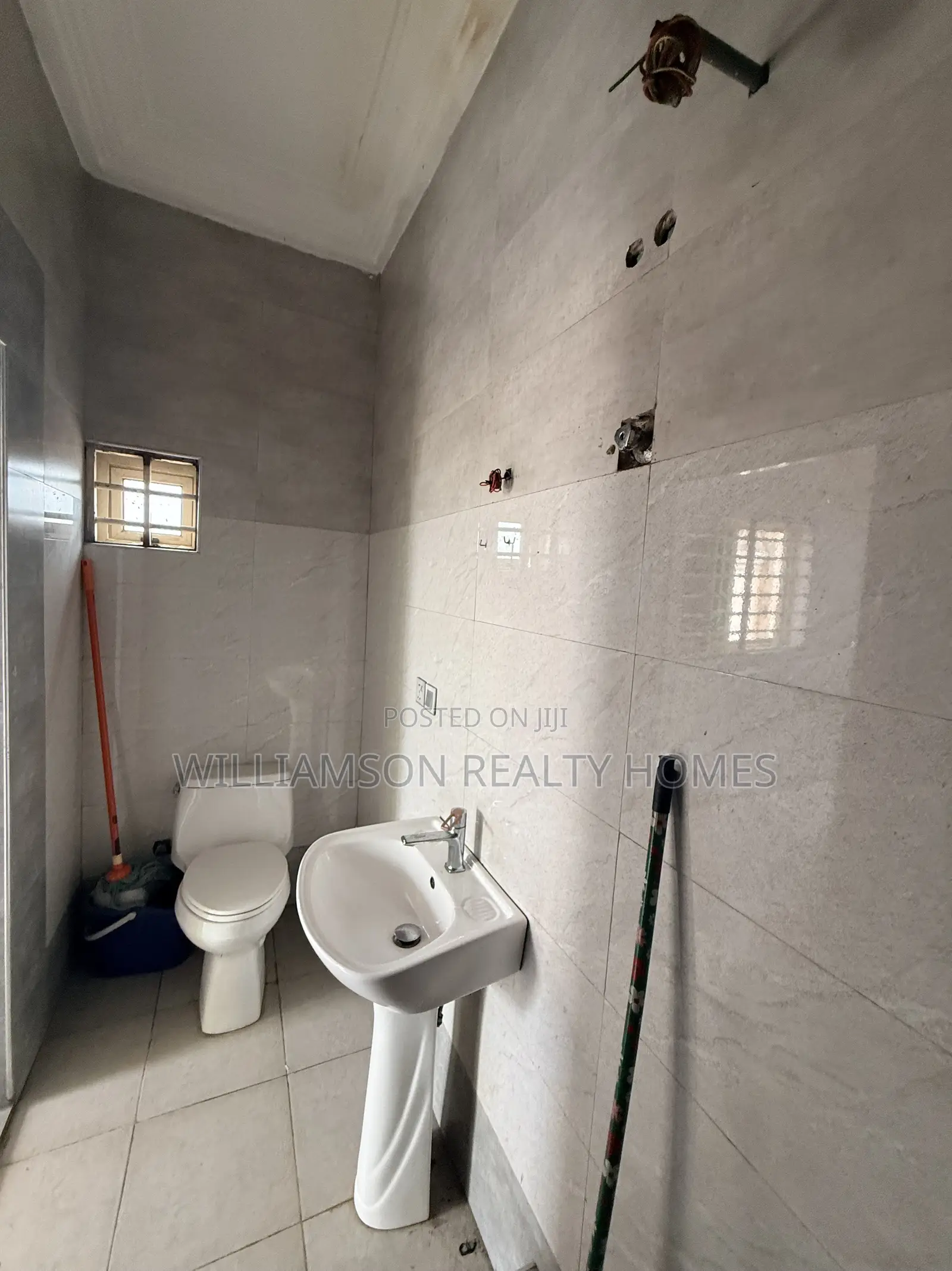 2bdrm Apartment in Hfc Estate Area, Spintex for rent