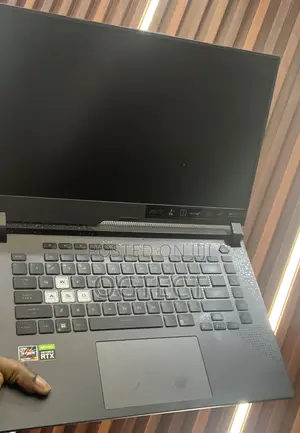 Laptop Asus ROG Strix G15 G512 16GB AMD Ryzen 7 SSD 1T