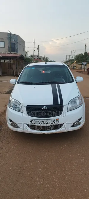 Pontiac G3 2009 White
