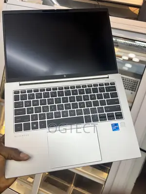 Laptop HP EliteBook 840 G9 16GB Intel Core i5 SSD 256GB
