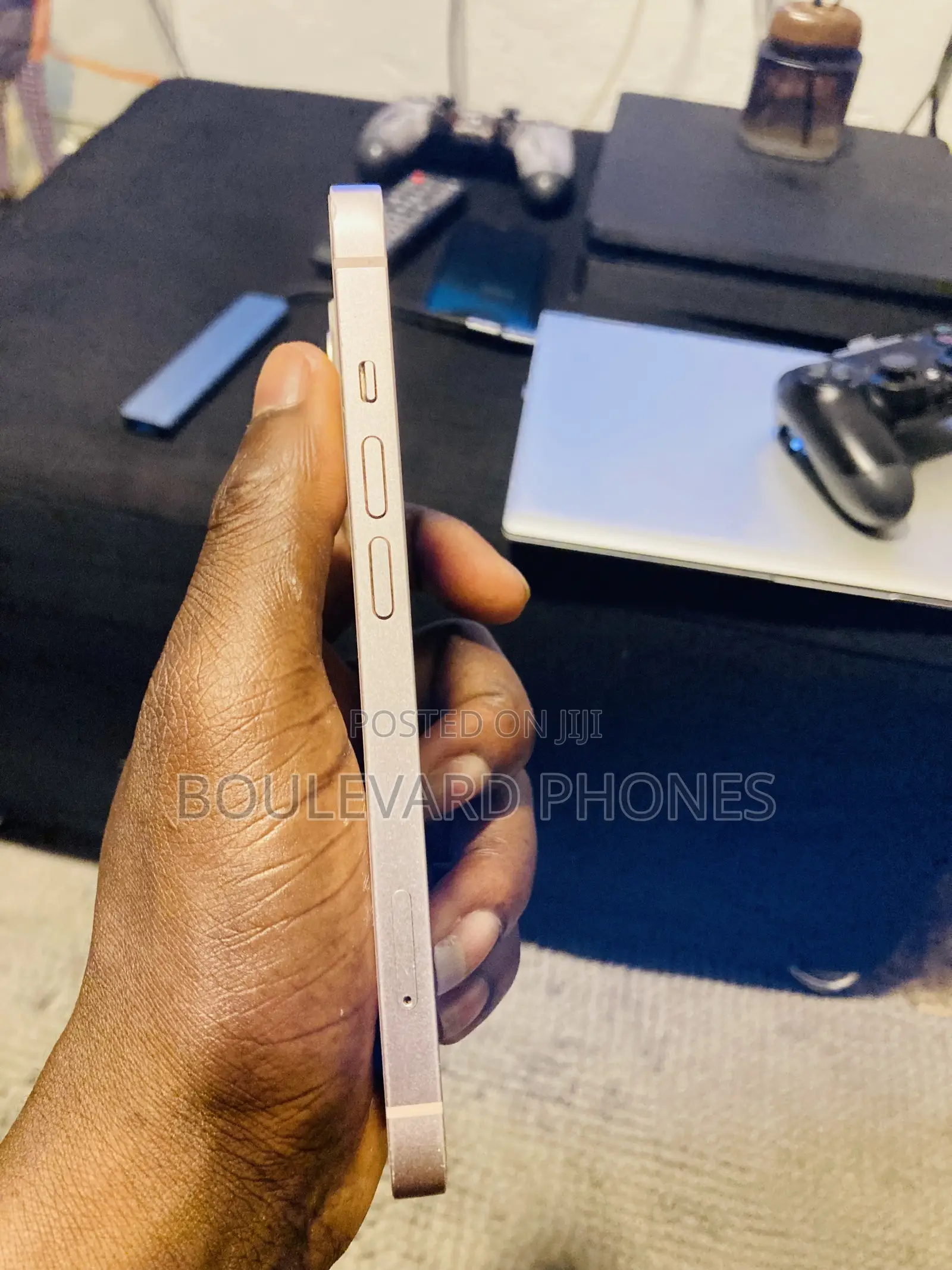 Apple iPhone 13 128 GB Pink