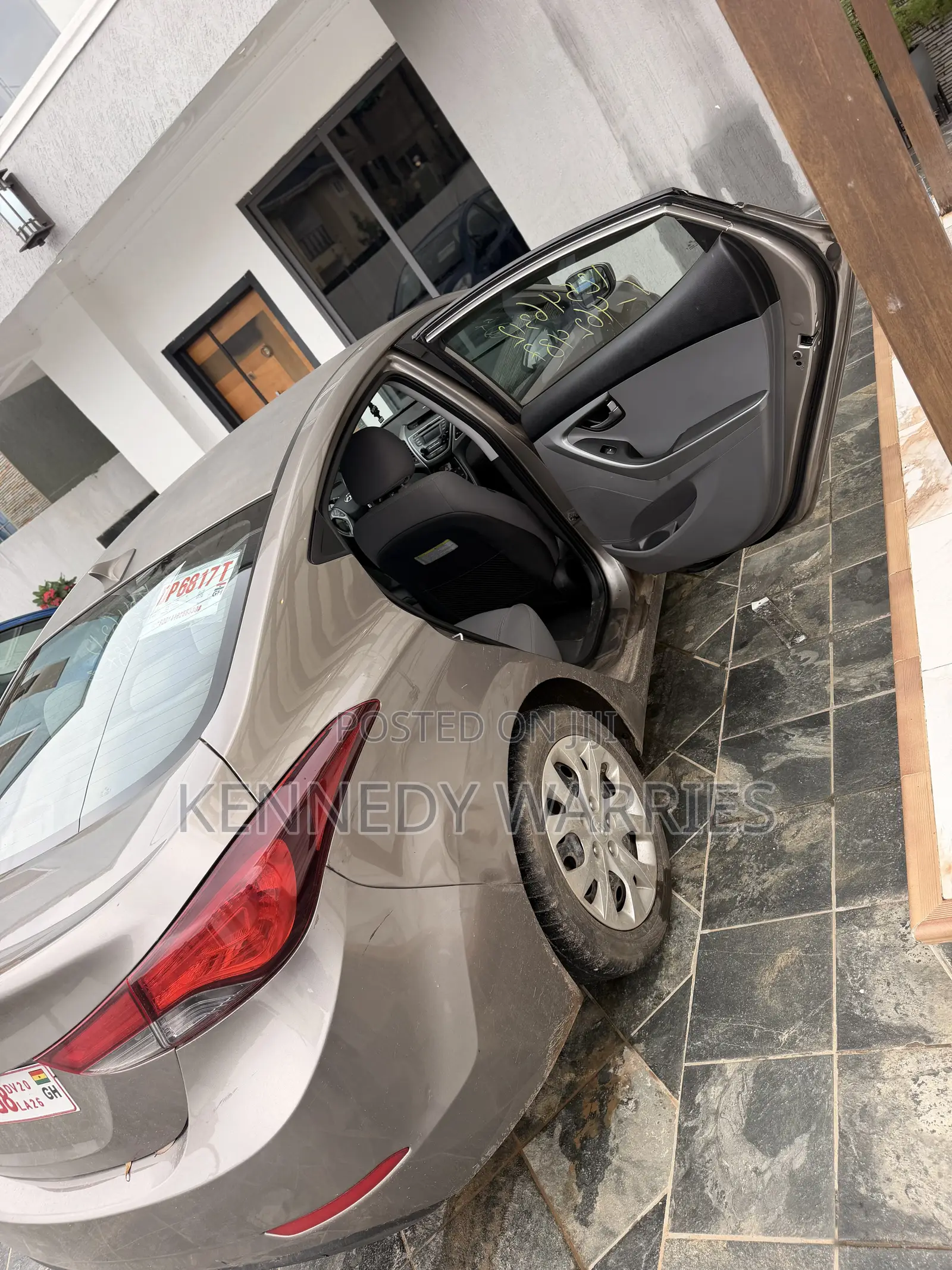 Hyundai Elantra SE 4dr Sedan (1.8L 4cyl 6A) 2014 Gray