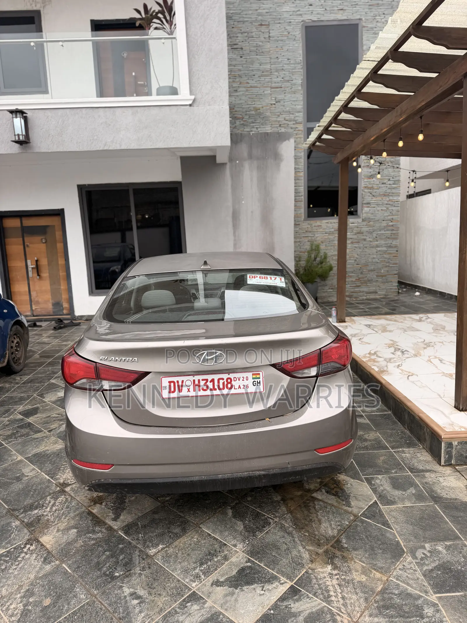 Hyundai Elantra SE 4dr Sedan (1.8L 4cyl 6A) 2014 Gray