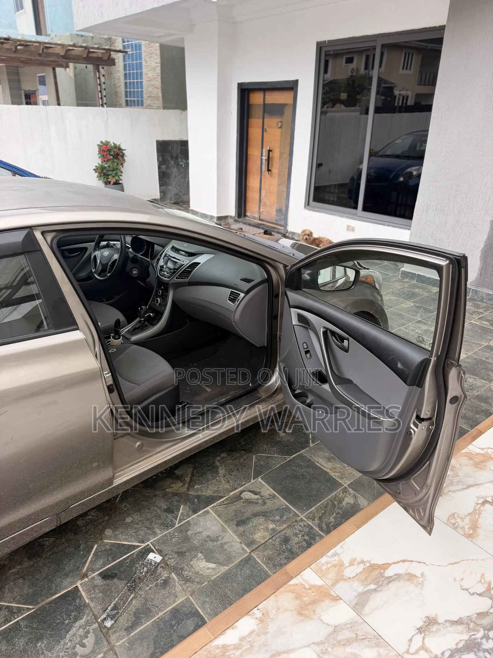 Hyundai Elantra SE 4dr Sedan (1.8L 4cyl 6A) 2014 Gray
