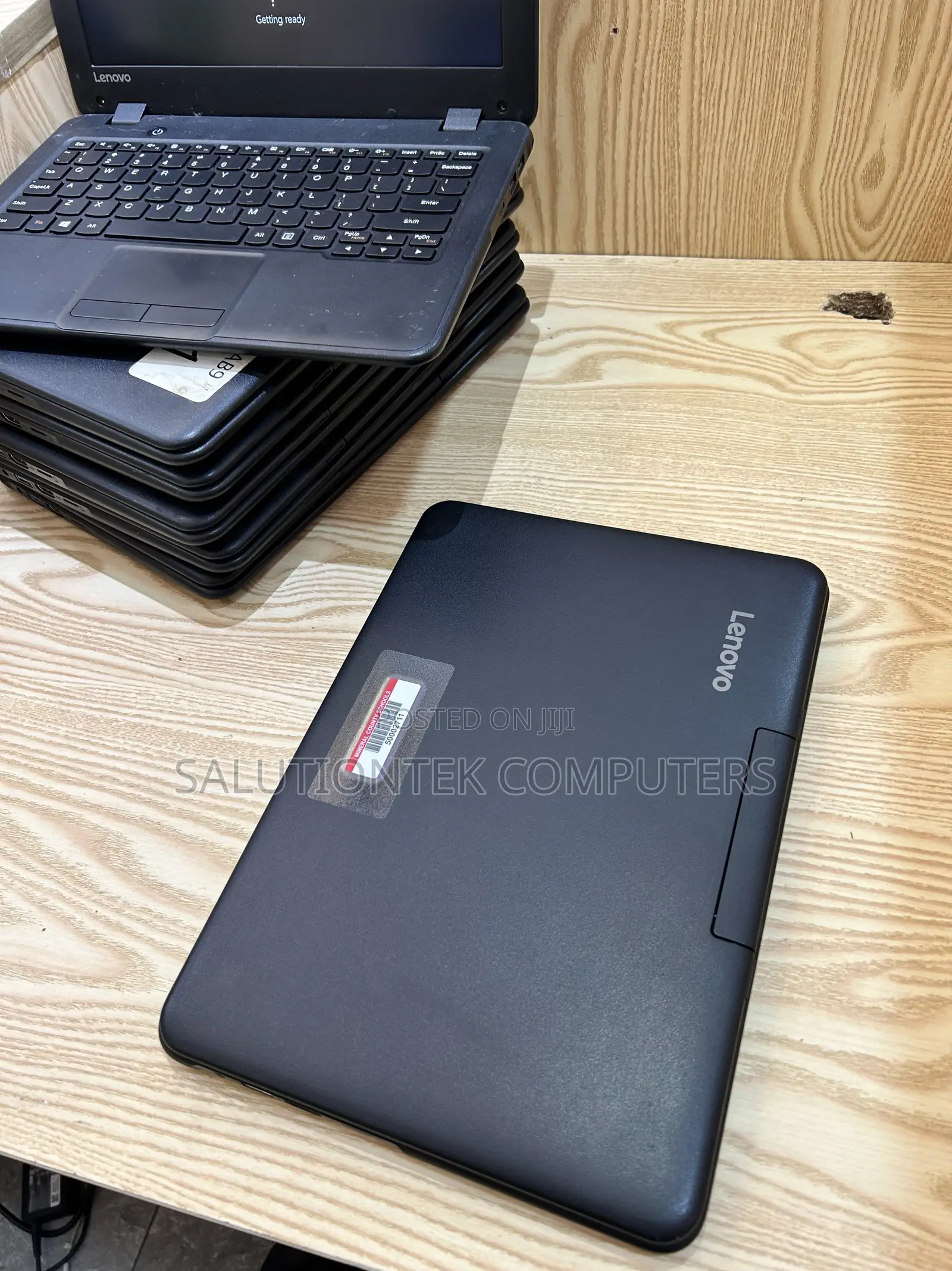 Laptop Lenovo N22 Winbook 4GB Intel SSHD+SSD 160GB