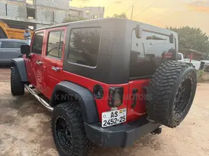 Jeep Wrangler Unlimited Sahara 4dr SUV 4WD (3.6L 6cyl 6M) 2015 Red