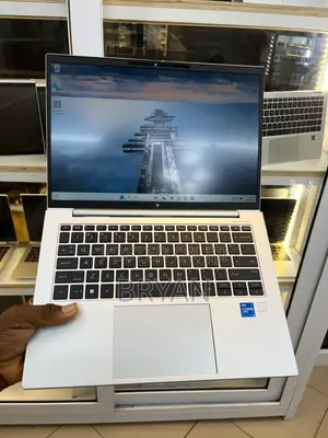Laptop HP EliteBook 840 G9 16GB Intel Core i5 SSD 256GB