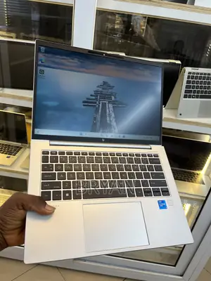 Laptop HP EliteBook 840 G9 16GB Intel Core i5 SSD 256GB