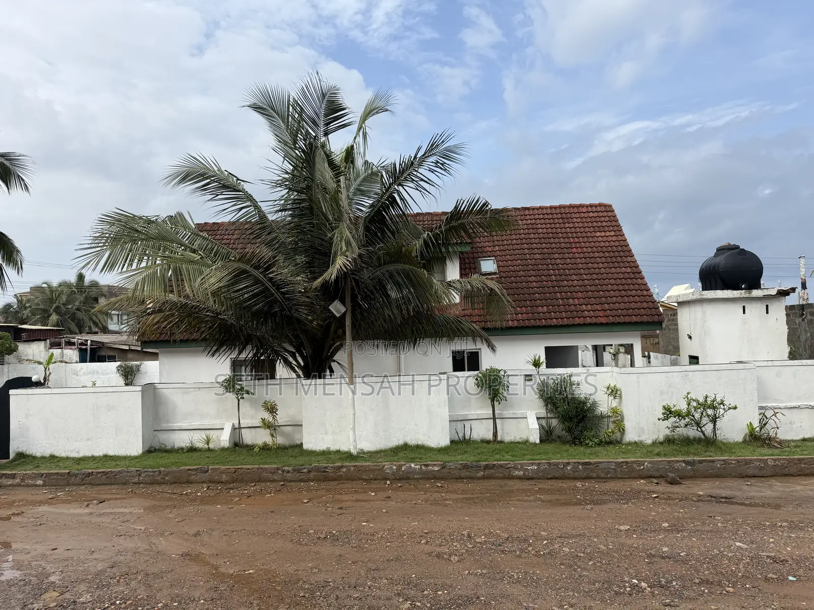 4bdrm House in 4 Bedroom House For, Teshie-Nungua Estates for sale