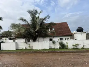 4bdrm House in 4 Bedroom House For, Teshie-Nungua Estates for sale