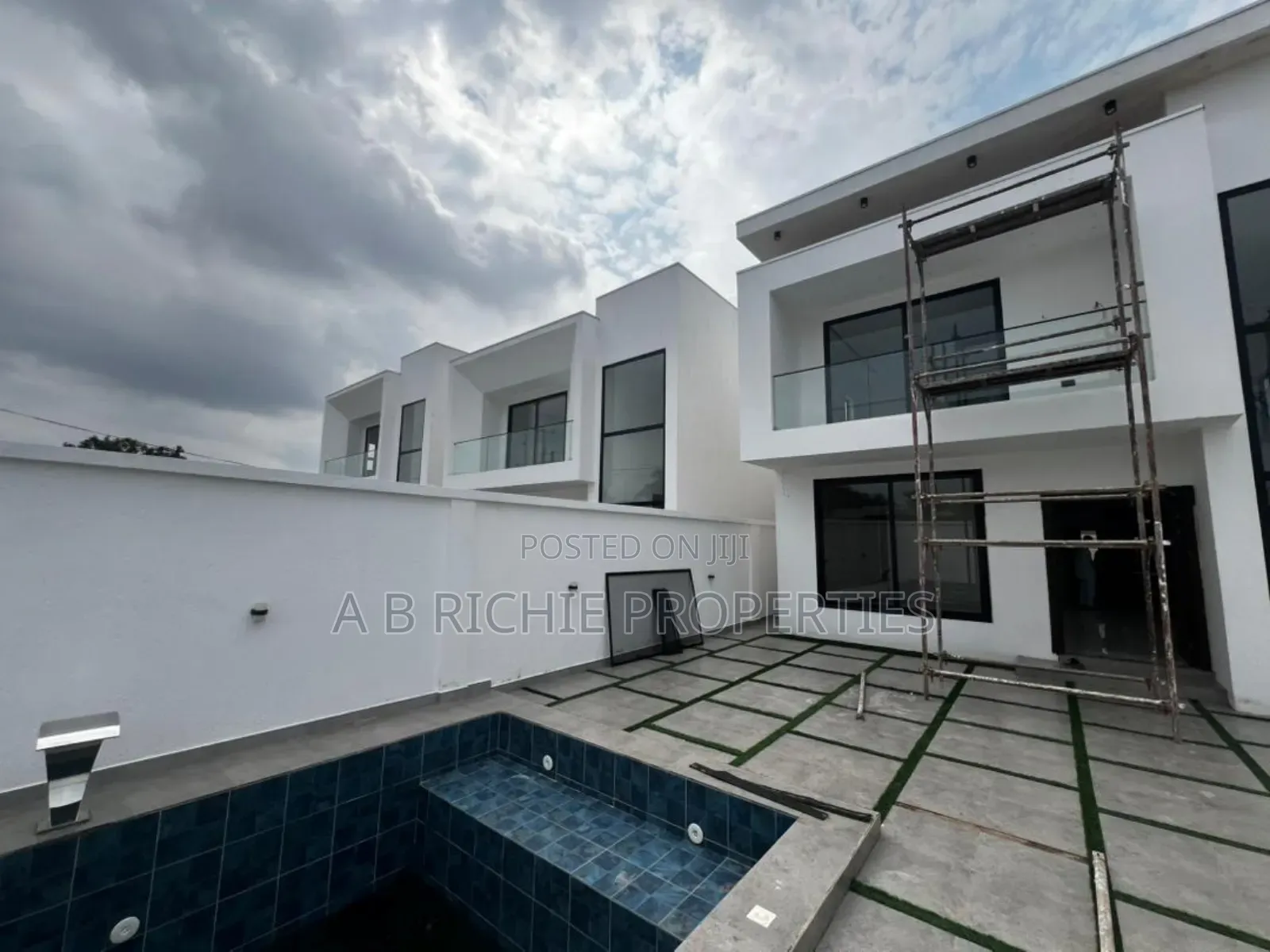 4bdrm House in Ab Richie Properties, Little Roses Area for sale