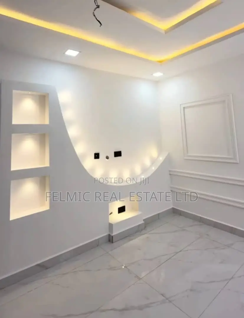 4bdrm Duplex in Felmic Real Estate, Sakumono for sale
