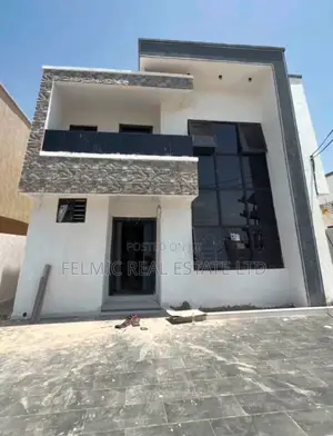 4bdrm Duplex in Felmic Real Estate, Sakumono for sale