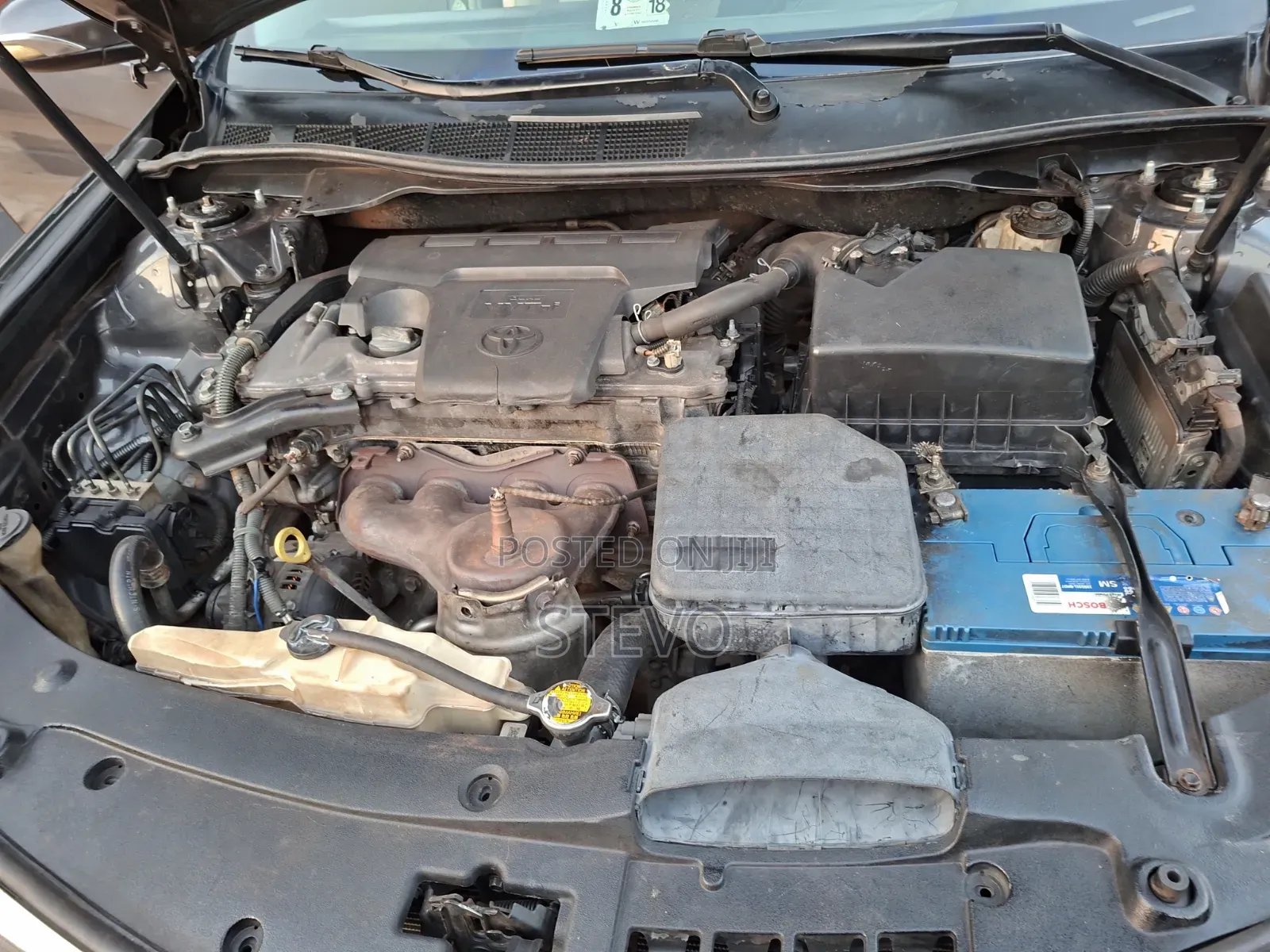 Toyota Camry LE 4dr Sedan (2.5L 4cyl 6A) 2012