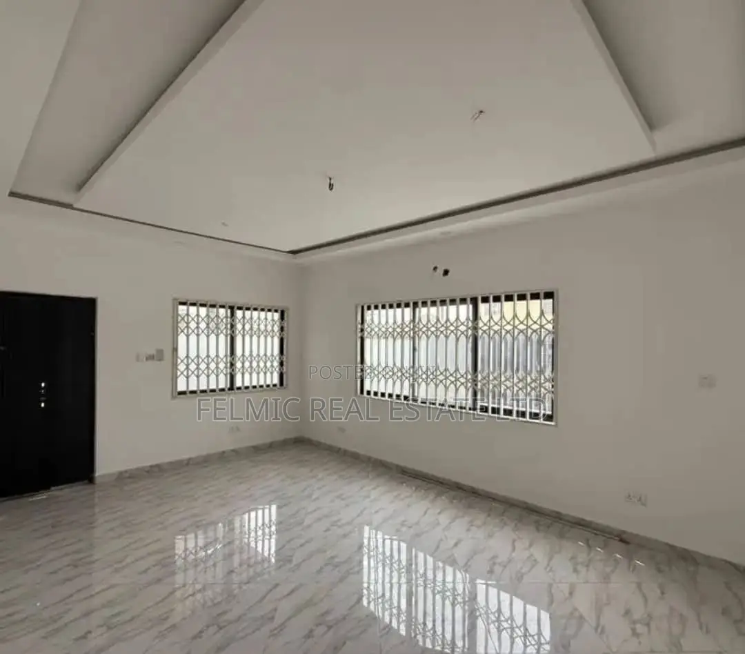 3bdrm House in Felmic Real Estate, Baatsona Total for sale