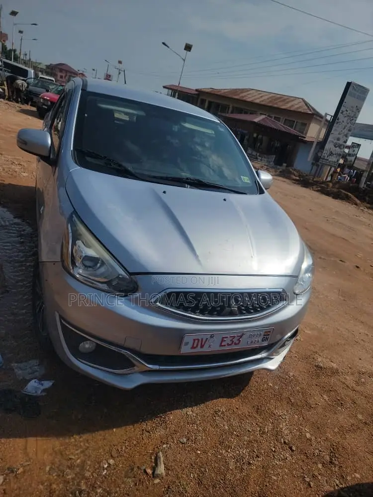 Mitsubishi Mirage 2017 Silver