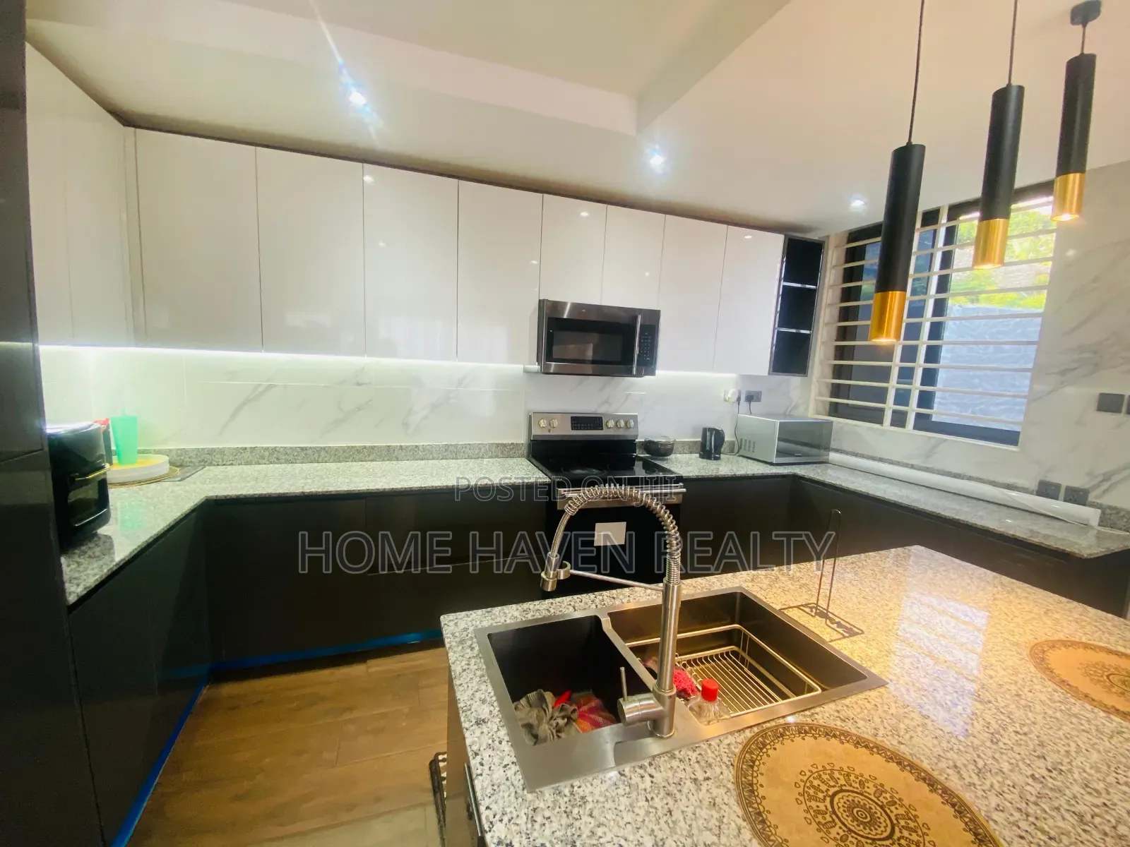 Furnished 3bdrm House in Krokrobite - New, West Hills Mall Area