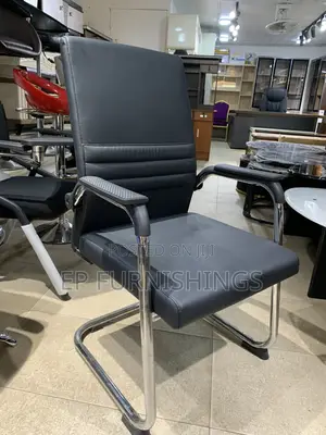 Sturdy Base Office Chair