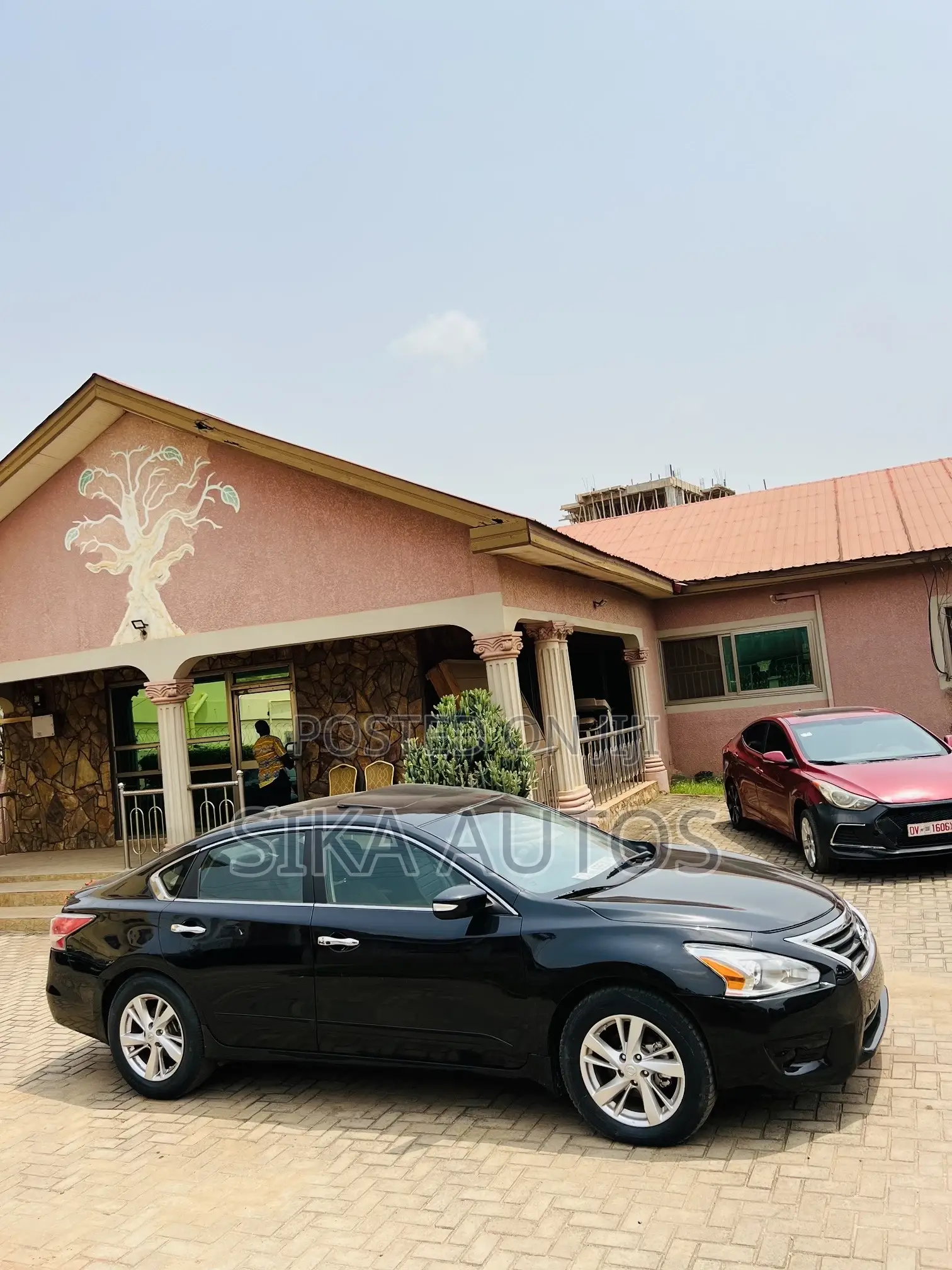 Nissan Altima 2.5 SV 4dr Sedan (2.5L 4cyl CVT) 2014 Black