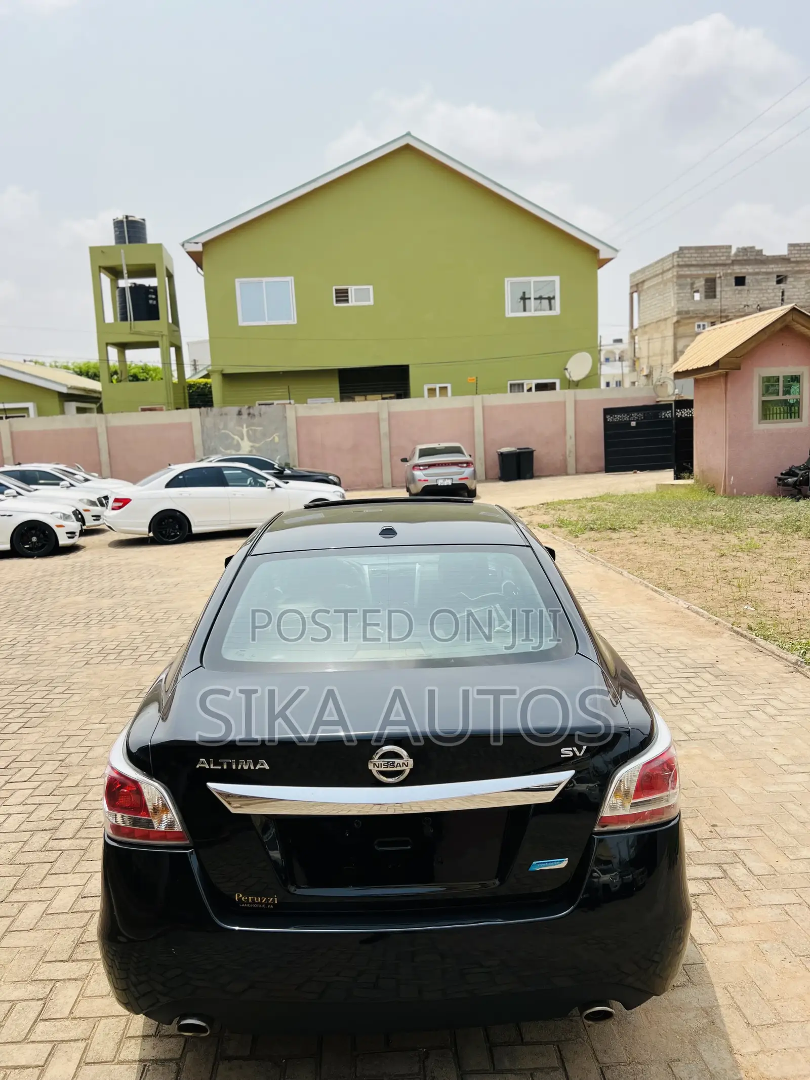 Nissan Altima 2.5 SV 4dr Sedan (2.5L 4cyl CVT) 2014 Black