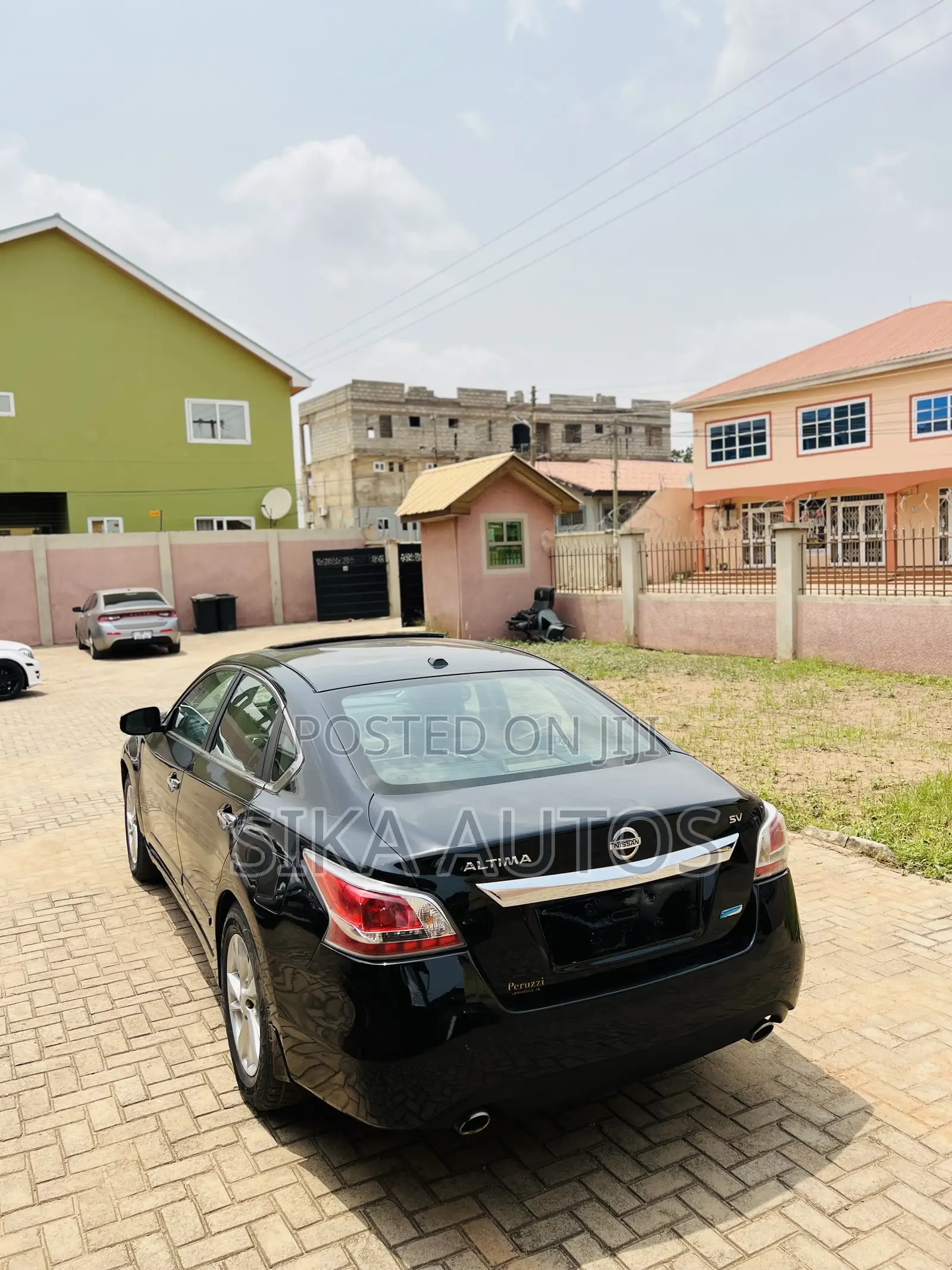Nissan Altima 2.5 SV 4dr Sedan (2.5L 4cyl CVT) 2014 Black