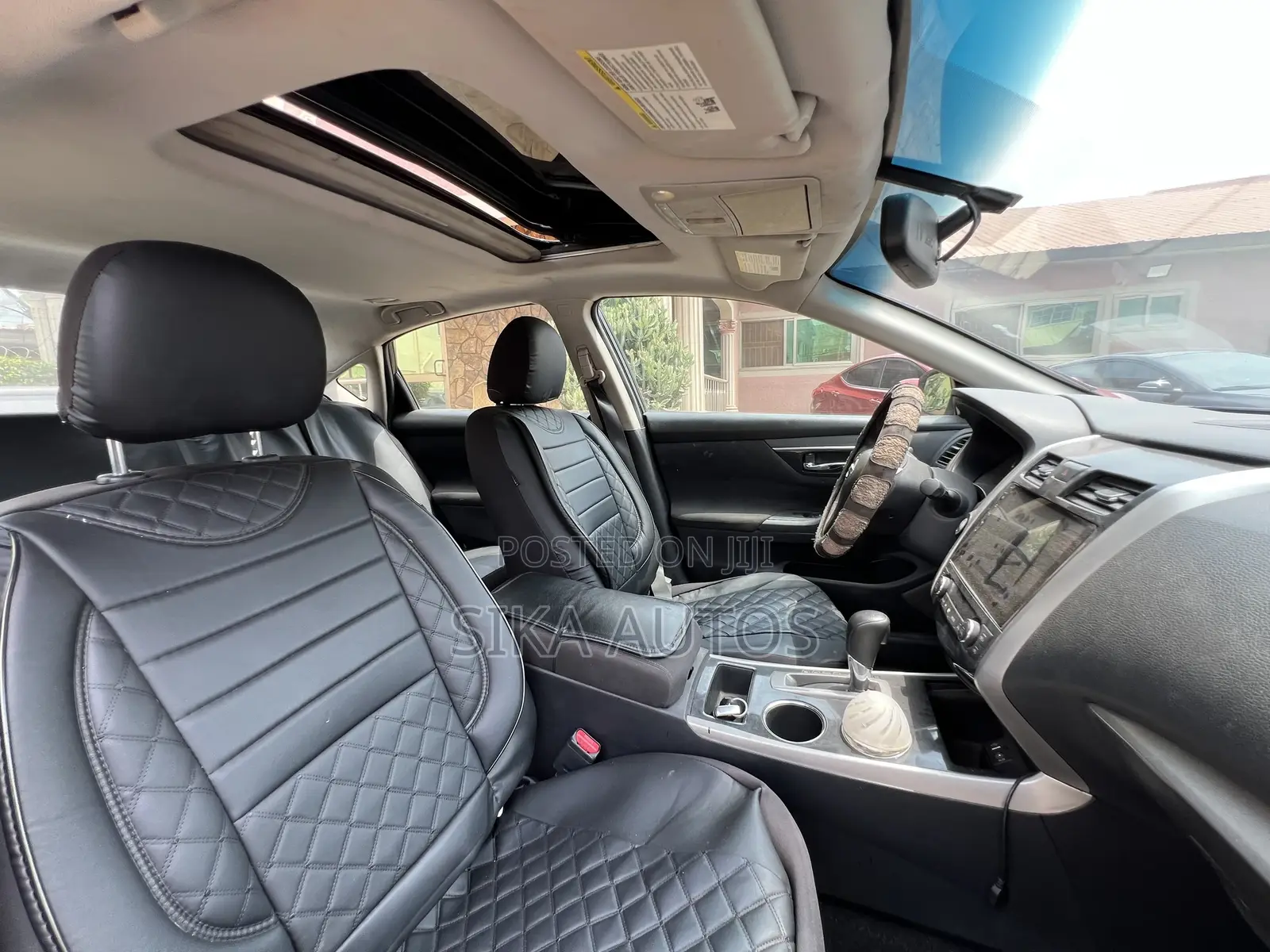 Nissan Altima 2.5 SV 4dr Sedan (2.5L 4cyl CVT) 2014 Black