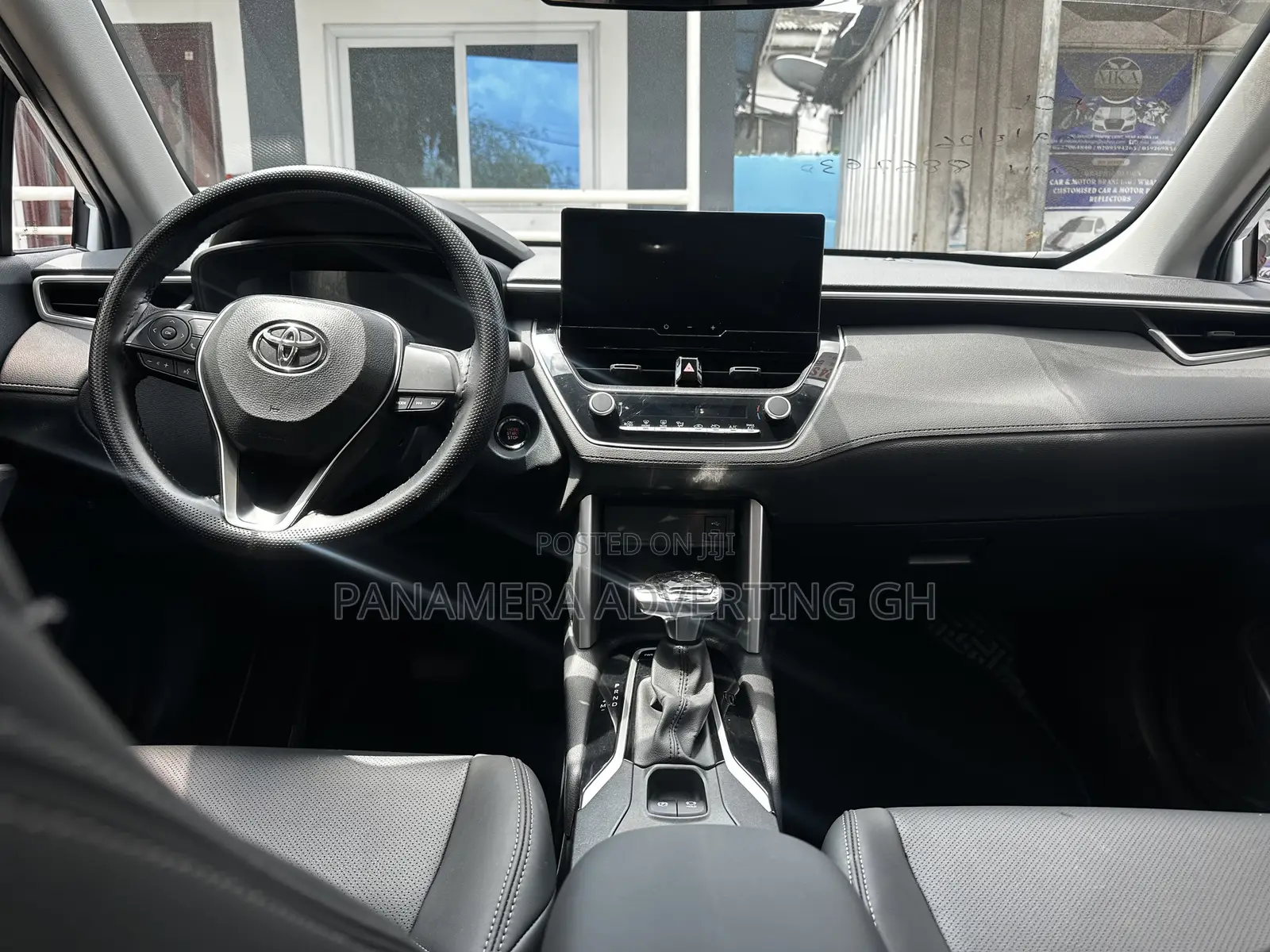 Toyota Frontlander 2.0 Petrol FWD 2022 White