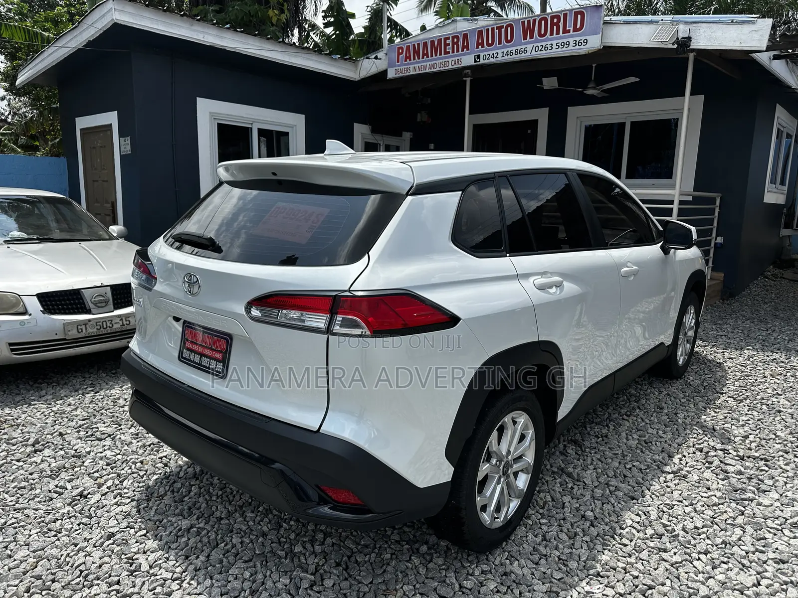 Toyota Frontlander 2.0 Petrol FWD 2022 White