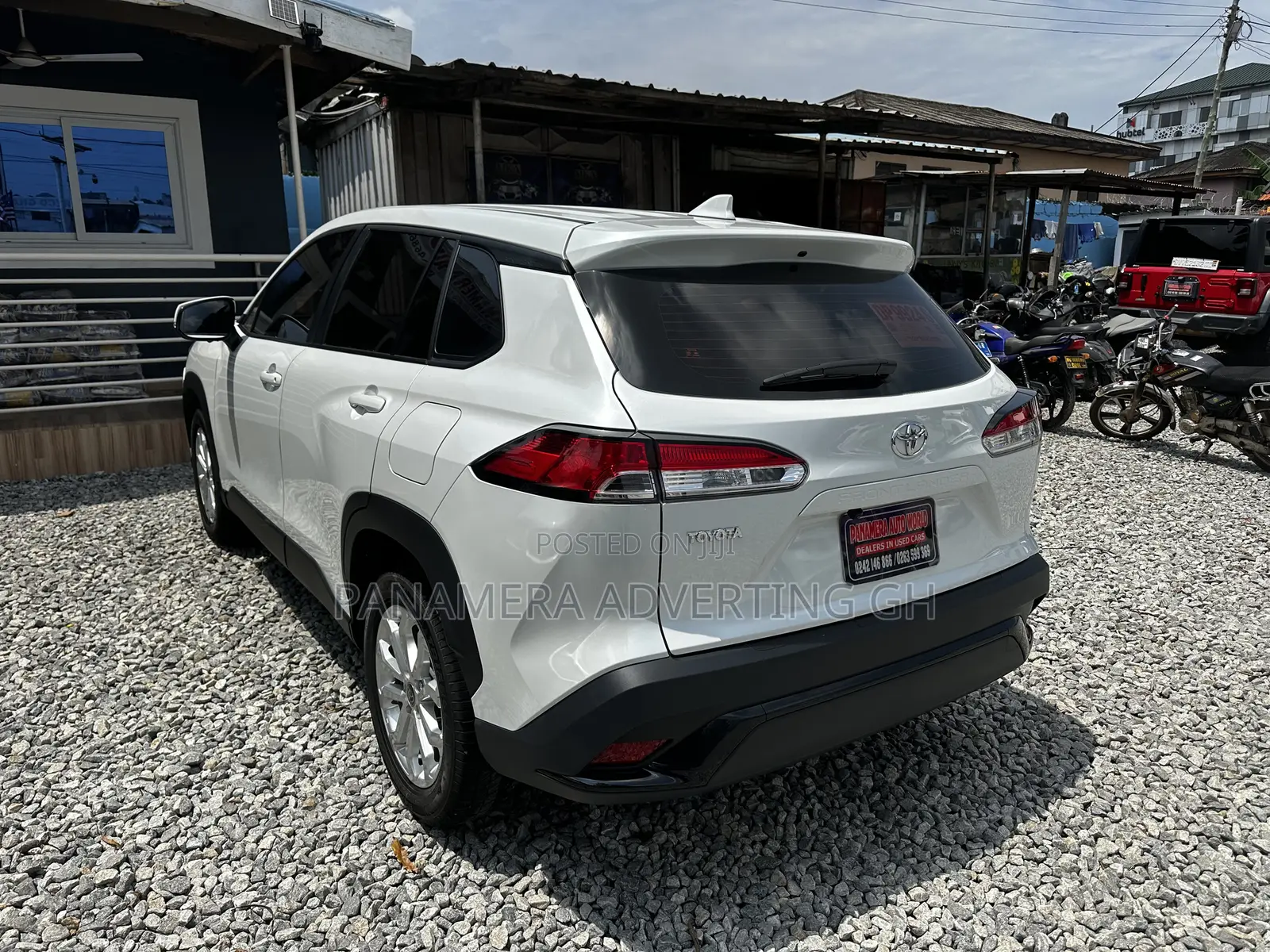 Toyota Frontlander 2.0 Petrol FWD 2022 White