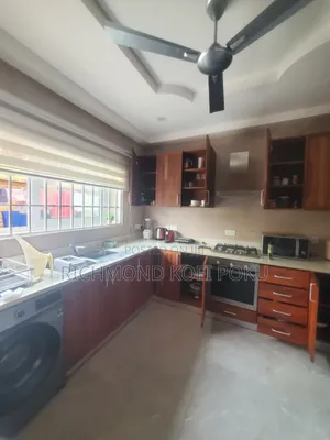 Furnished 3bdrm Apartment in Kofis Realty, Baatsona Total for rent