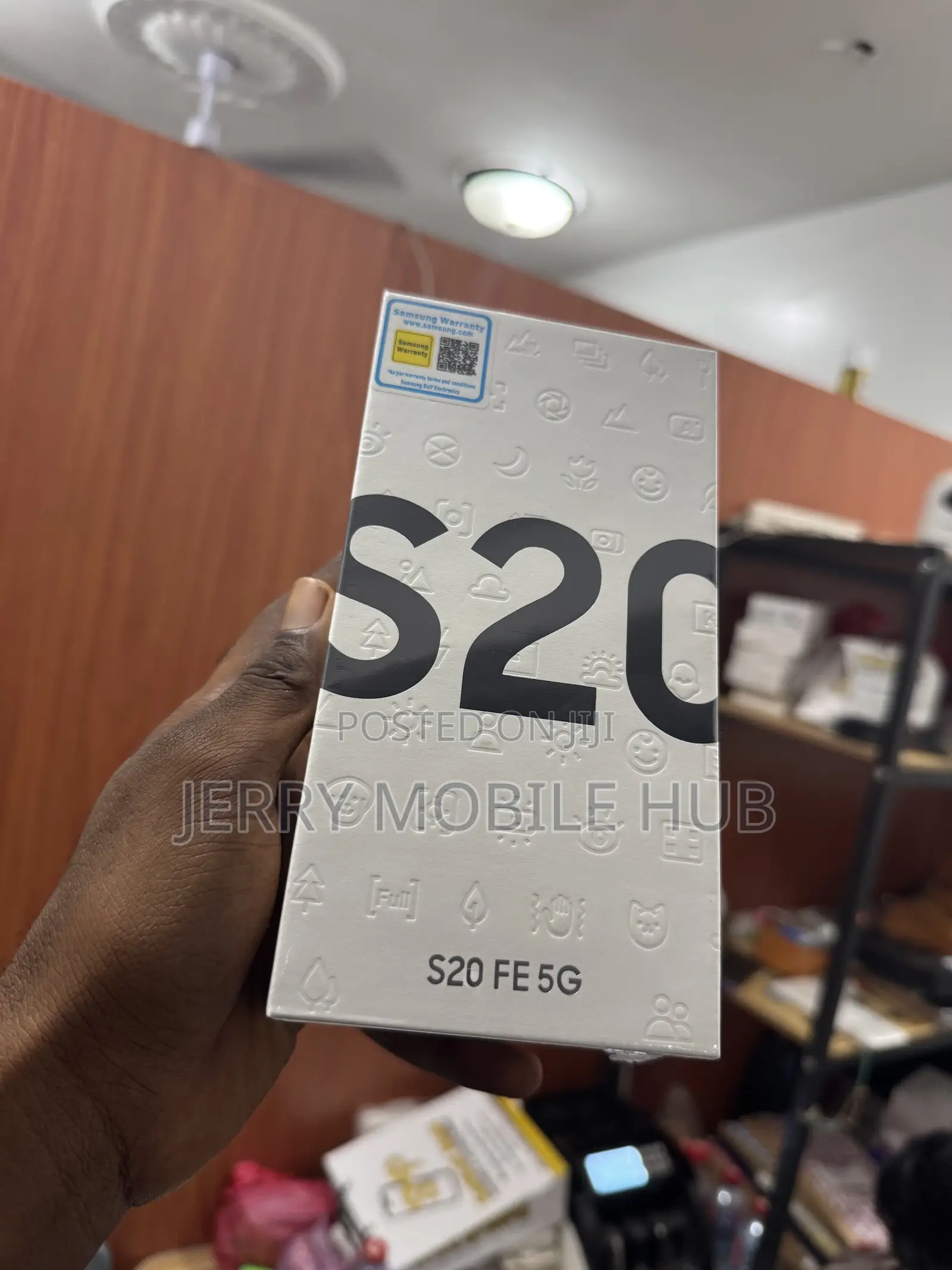 New Samsung Galaxy S20 FE 5G 128 GB Blue