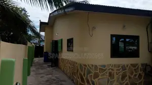 Furnished 5bdrm House in Obuom, Kasoa for sale