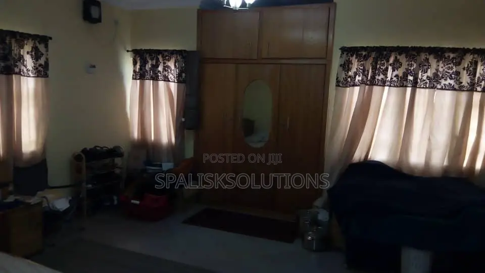 Furnished 5bdrm House in Obuom, Kasoa for sale