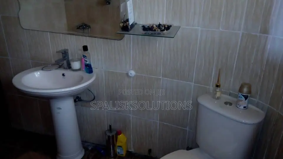 Furnished 5bdrm House in Obuom, Kasoa for sale
