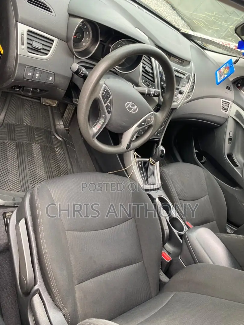 Hyundai Elantra SE 4dr Sedan (1.8L 4cyl 6M) 2015 Black