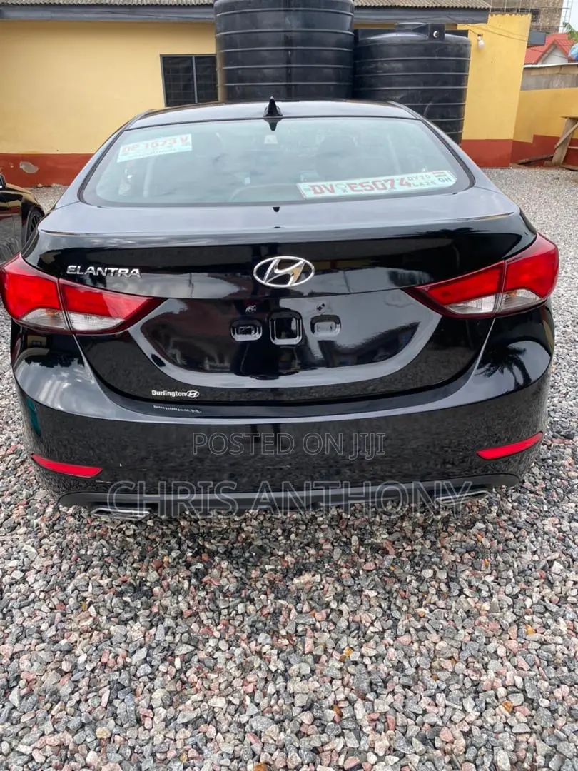 Hyundai Elantra SE 4dr Sedan (1.8L 4cyl 6M) 2015 Black