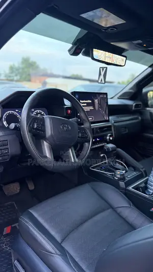 Toyota Tacoma 2024 Black