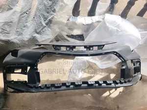 Toyota Corolla Front Bumper 2020 Se