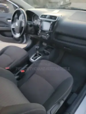 Mitsubishi Mirage 2017 Silver