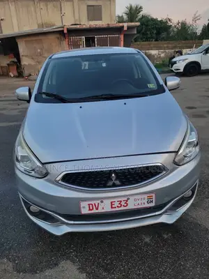 Mitsubishi Mirage 2017 Silver